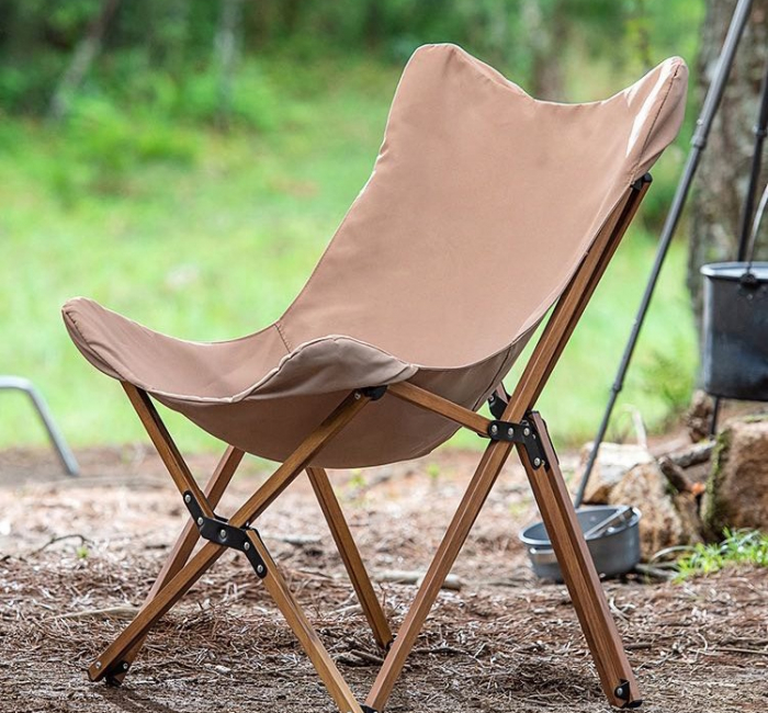 2022 high quality aluminum portable butterfly folding wood grain camping chair